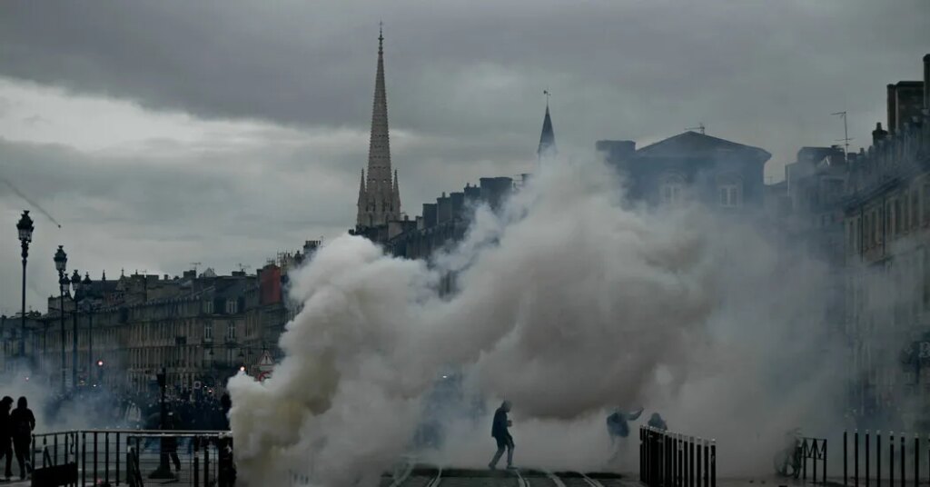 Unrest Erupts Again in France, but This Time, With Less Property Damage