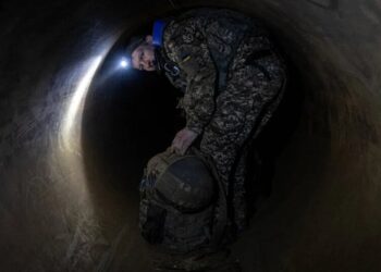Ukrainians Are Fighting Russians Inside Underground Gas Pipes. I Went in One.