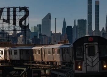 How Hochul Became a Surprise Champion of the Subway