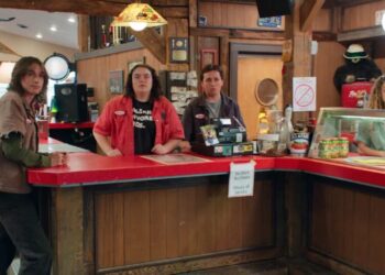 ‘Minimum Wage’ Review: Netflix Adapts Another YouTube Comedy