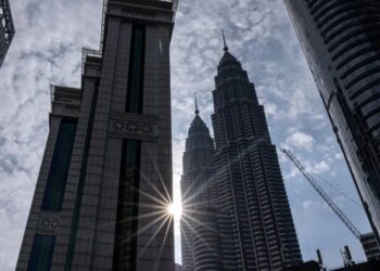 The Perils of Glittering Skylines