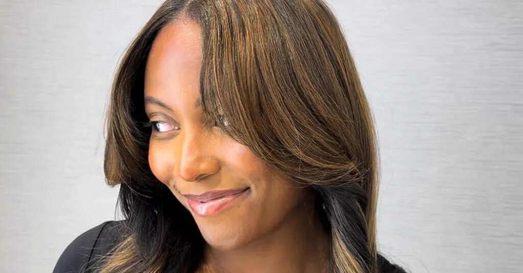 Can a Corporate Chain Be a Great Black Hair Salon?