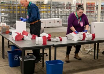 Advocacy Groups Sue to Stop Trump Effort to Set Aside Ballots in Washington State
