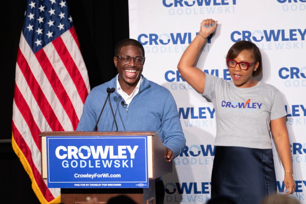 Why the Brewers’ win may help Wisconsin’s Democratic nominee for governor
