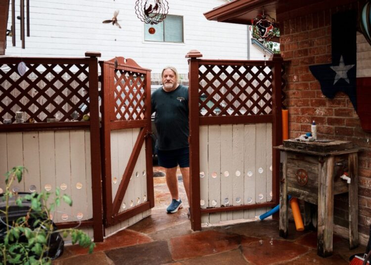 How rising costs pushed a longtime Texas Republican to split his ticket