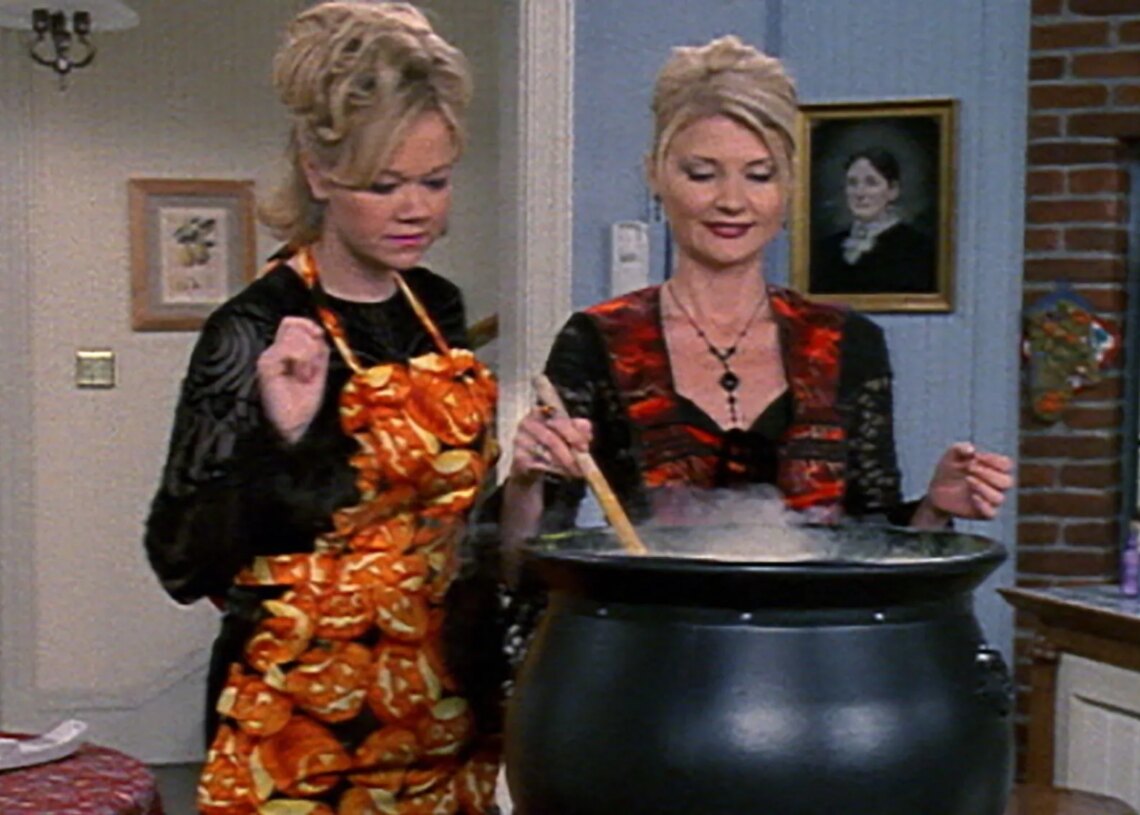 4 Halloween Episodes From Your Favorite Childhood Sitcoms That Still Hold Up Today