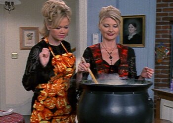 4 Halloween Episodes From Your Favorite Childhood Sitcoms That Still Hold Up Today