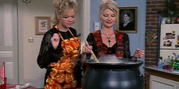 4 Halloween Episodes From Your Favorite Childhood Sitcoms That Still Hold Up Today