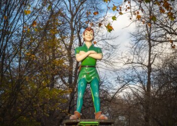 4 Signs Your Partner Has ‘Peter Pan Syndrome,’ According to a Therapist
