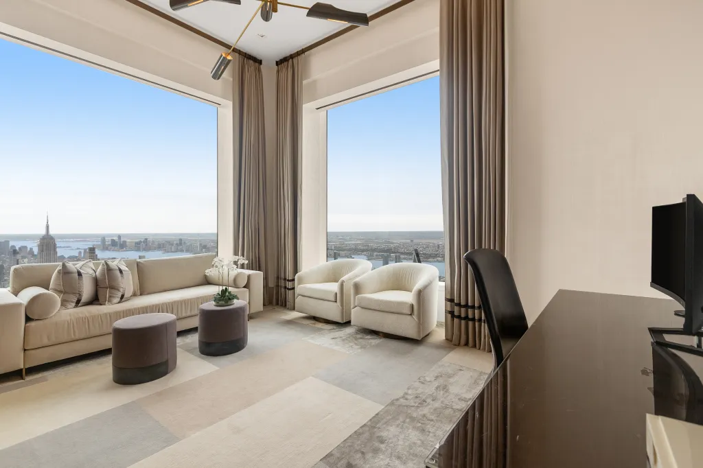 High ceilings, floor to ceiling windows and killer views all help to create a feeling of grandeur from within the space. 