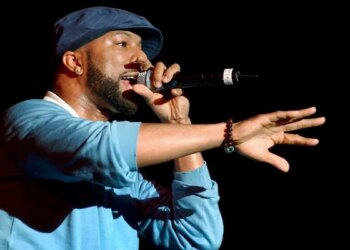 4 Hip-Hop Songs That Are Perfect to Listen to if You Can’t Sleep