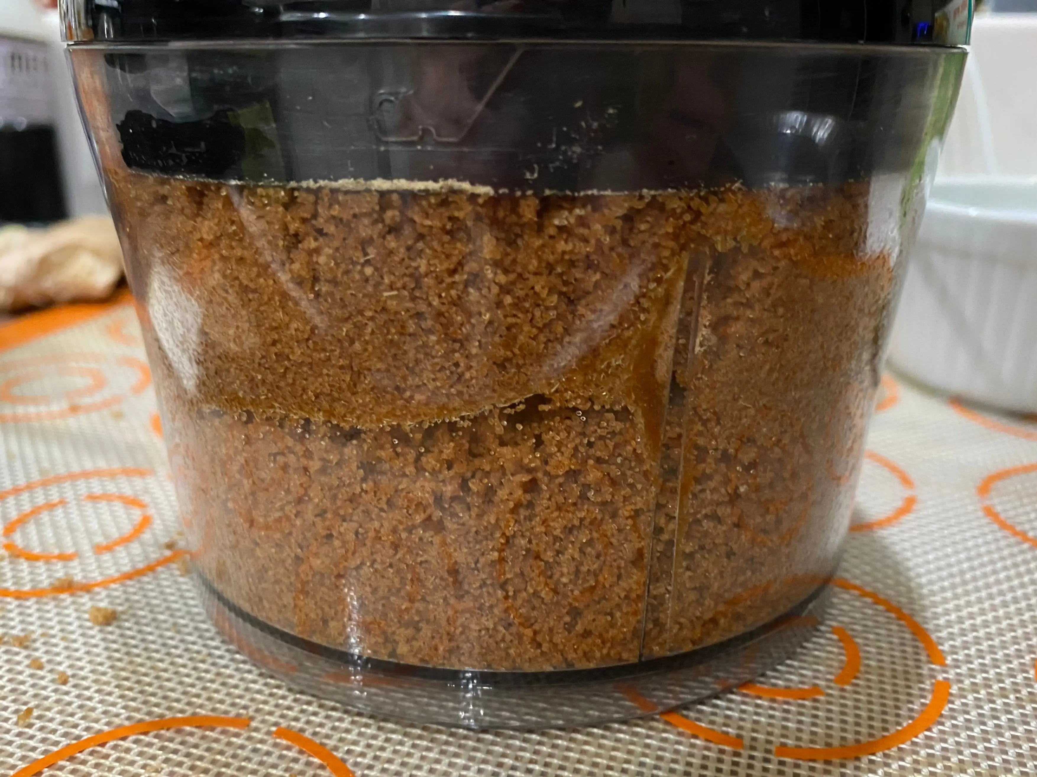 C rumbs for pie crust in food processor