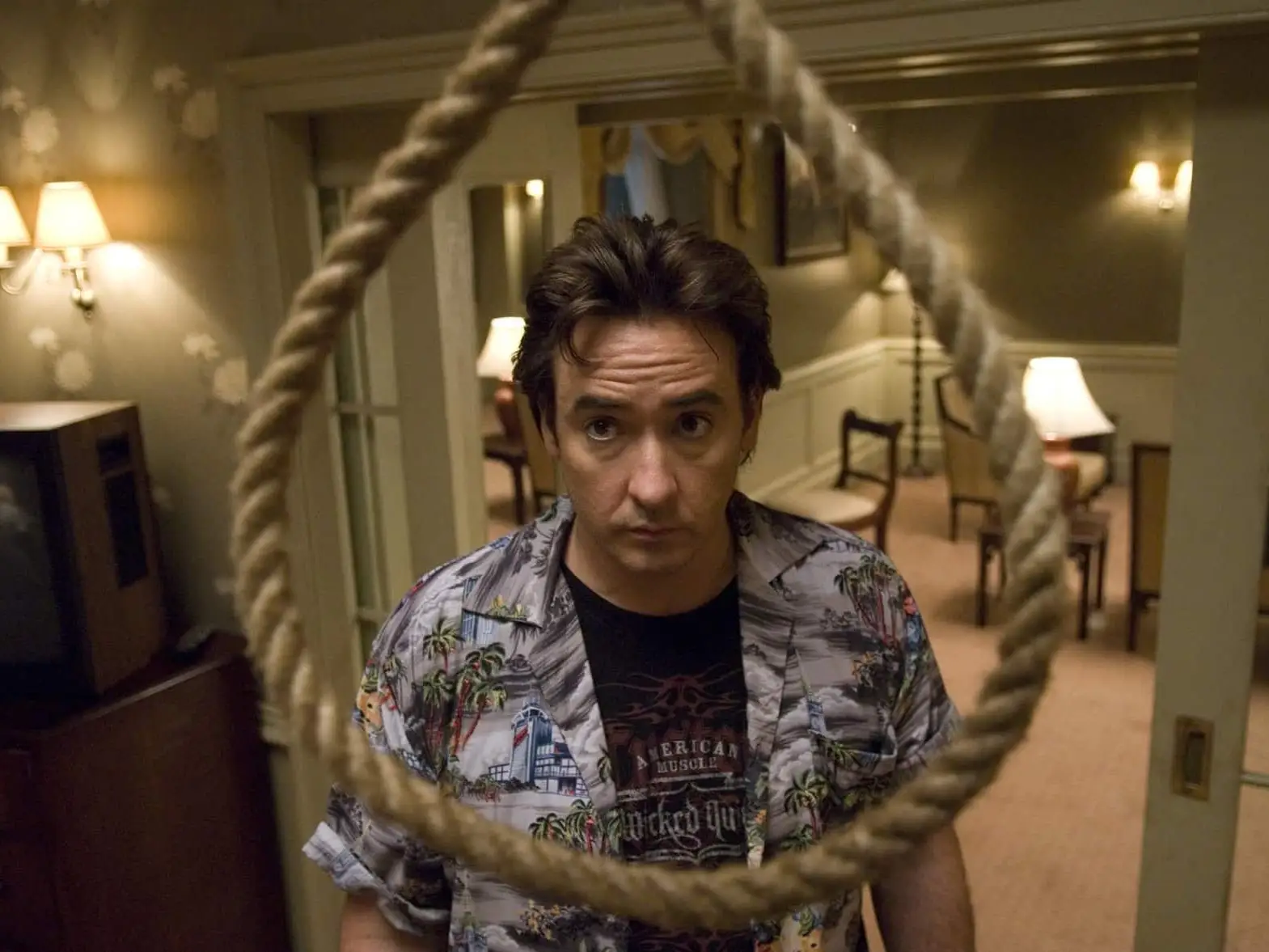 john cusack in 1408