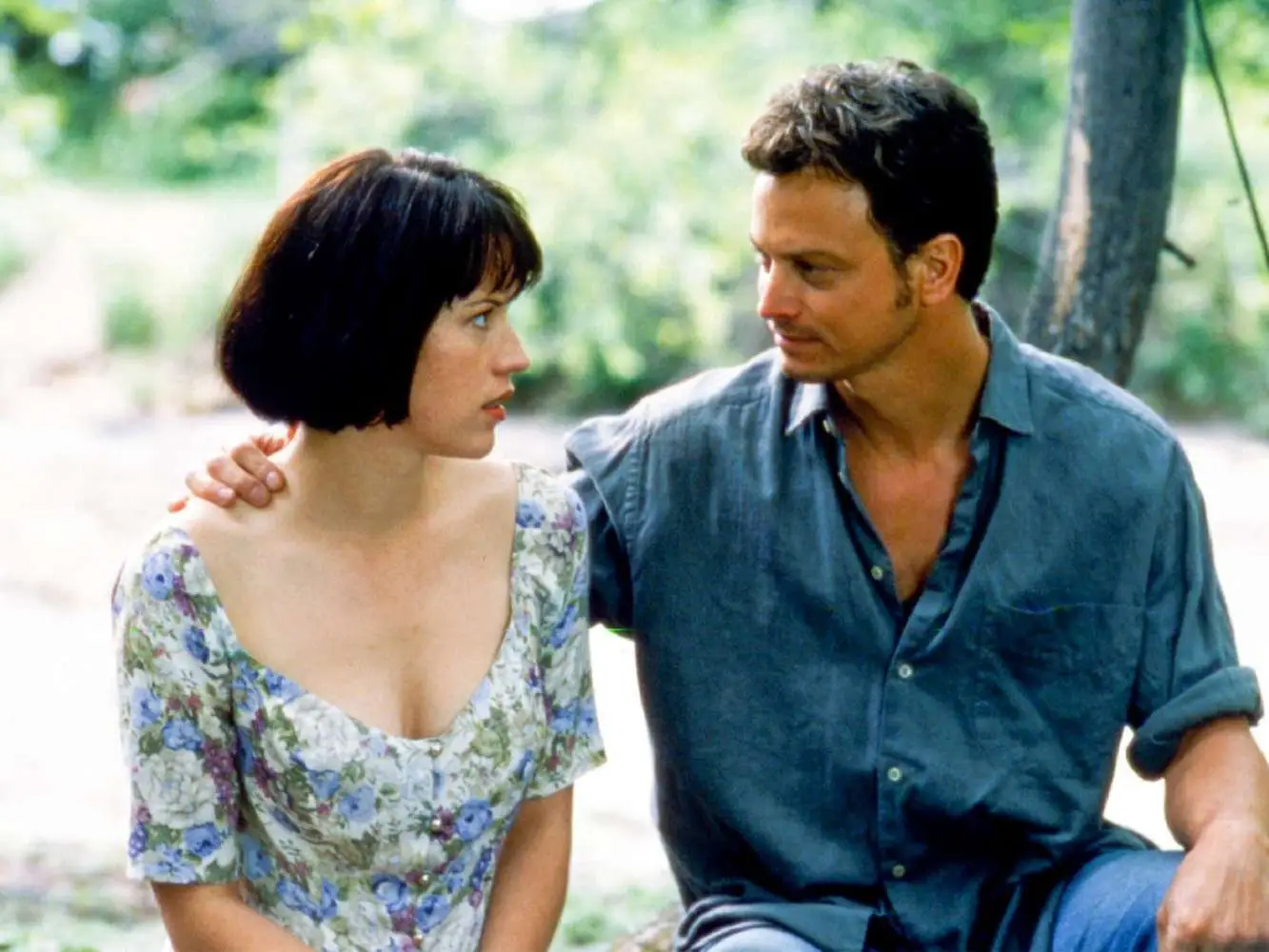 molly ringwald and gary sinise in the stand