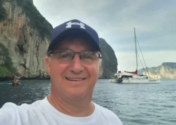 I was lonely and working 15-hour days in the US. Moving to the Philippines gave me a community.