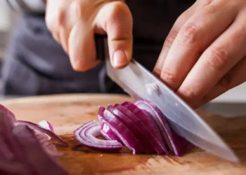 I’ve been a chef for over 15 years. Here are 12 tips I learned in culinary school that at-home cooks should know.