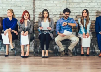 How to get ahead of the job-search ‘cattle call’
