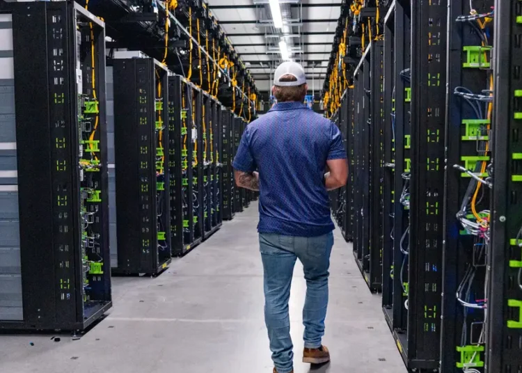 AI was supposed to kill tech jobs. The data on job openings says otherwise.
