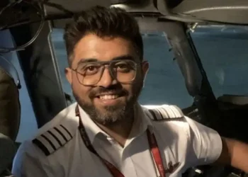 ‘I couldn’t let everyone else die’: The Flydubai pilot stabbed by his coworker describes how he helped save Flight 1073