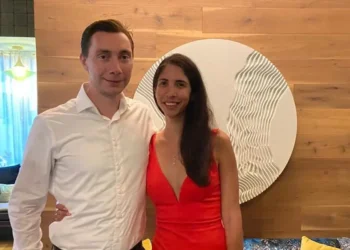Our family and friends are scattered across the globe, so my husband and I decided to elope. I have 1 regret.
