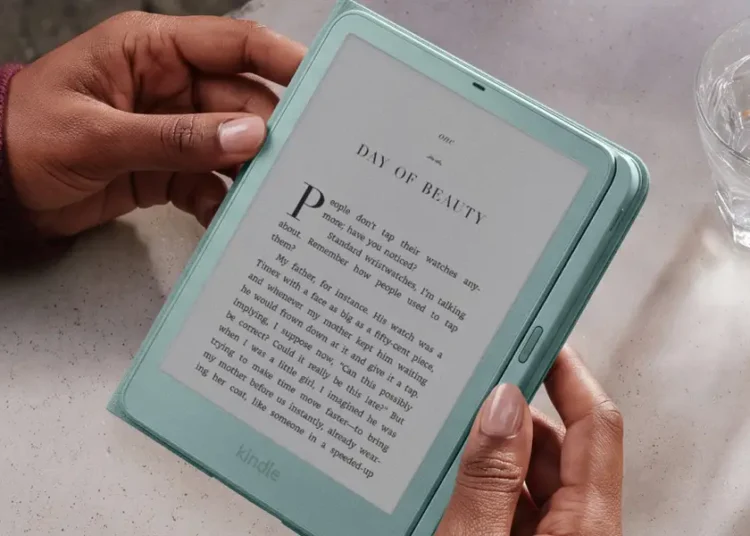 Amazon’s new Kindle case is an insult to my fellow lefties