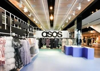 ASOS customers got an ominous notification this morning. Here’s what the retailer is telling users.