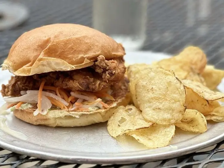 Bread & Circus Sandwich Kitchen