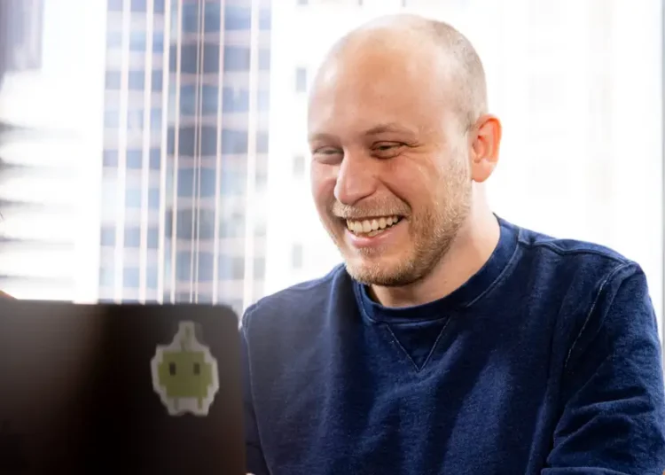 The creator of Claude Code’s prompting advice? Talk to your AI like a coworker