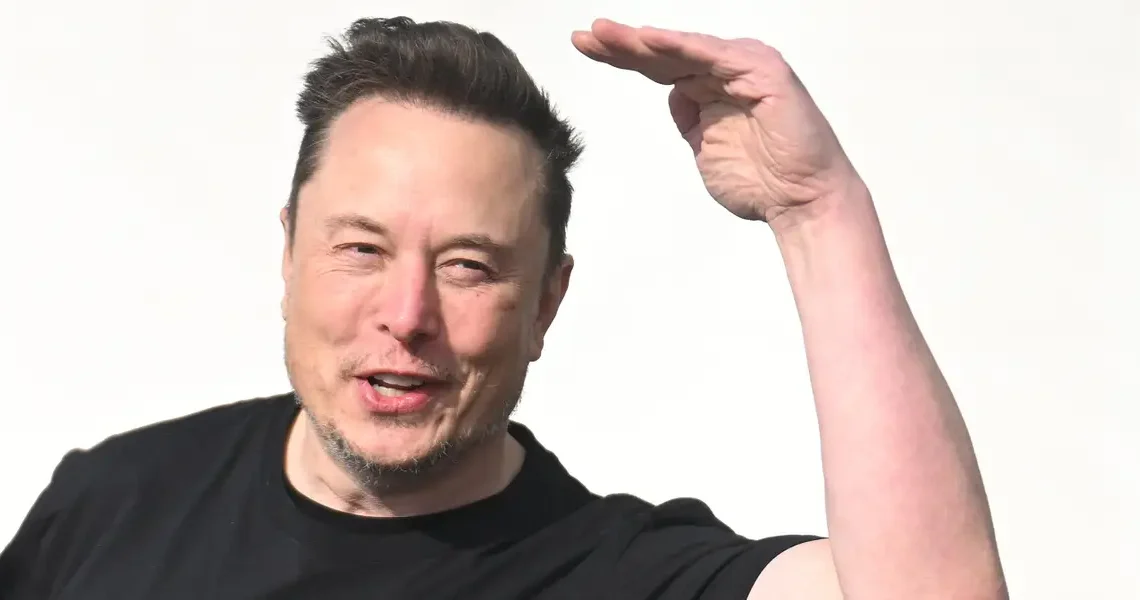 SpaceX just scored a key Starlink approval that could shake up the wireless market