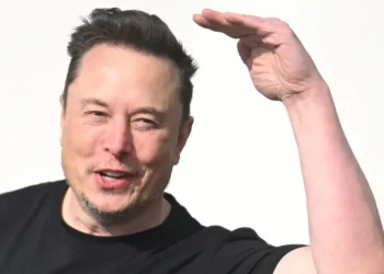 SpaceX just scored a key Starlink approval that could shake up the wireless market