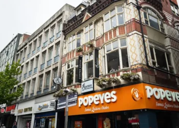 British towns could soon look like American food courts. Here are 9 US chains making the move across the Atlantic.