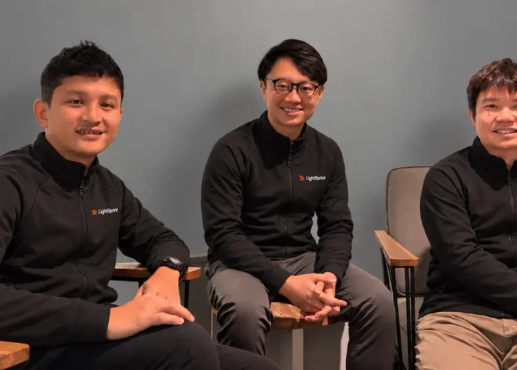 This Y Combinator startup raised $6.1 million to let product managers and designers ship code. See its pitch deck.