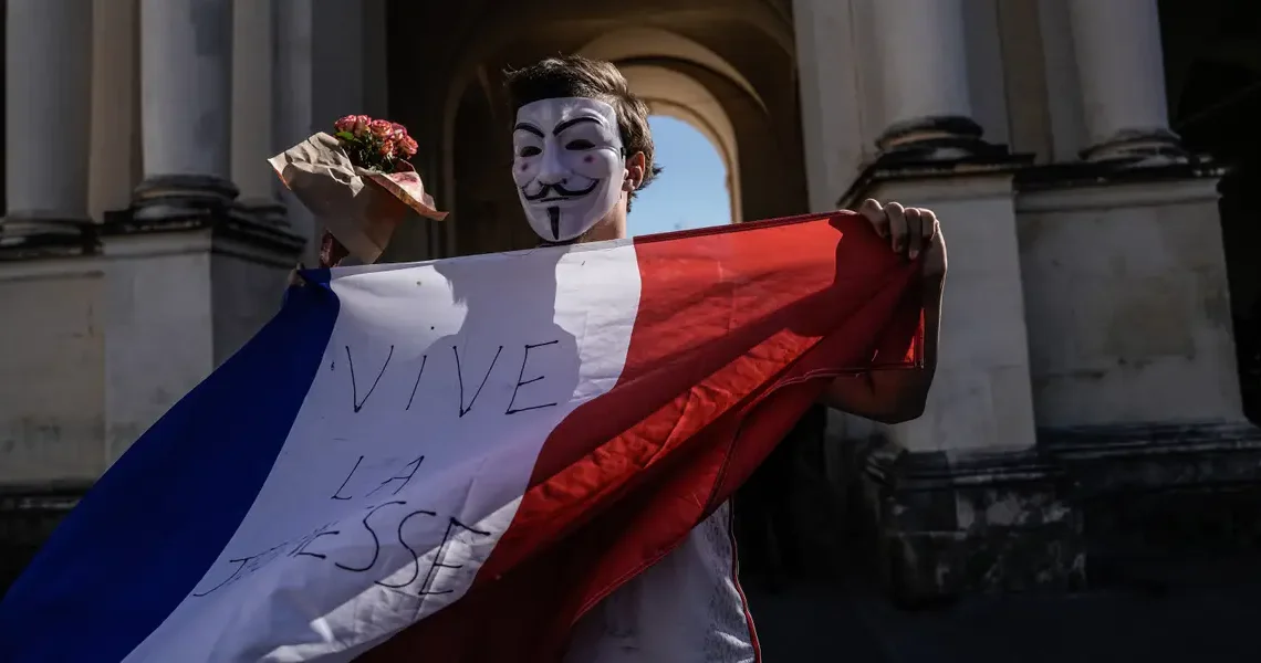 Fires, barricades, and fraternité: 7 photos show the scale of the protests sweeping France