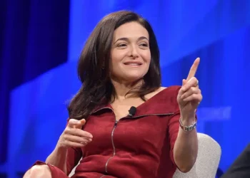 Sheryl Sandberg says adult children can help a widowed parent with a simple message
