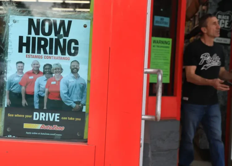 Retail’s holiday hiring push is shaping up to be worse than last year’s disappointing run