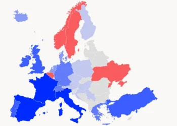 The Eurosummer season is getting longer and more popular. These 4 charts show how and where Americans are vacationing.