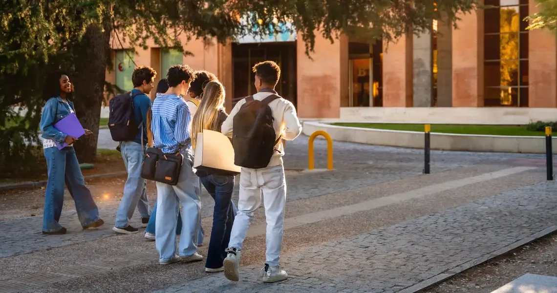 The 25 college majors that may be safest from AI, ranked