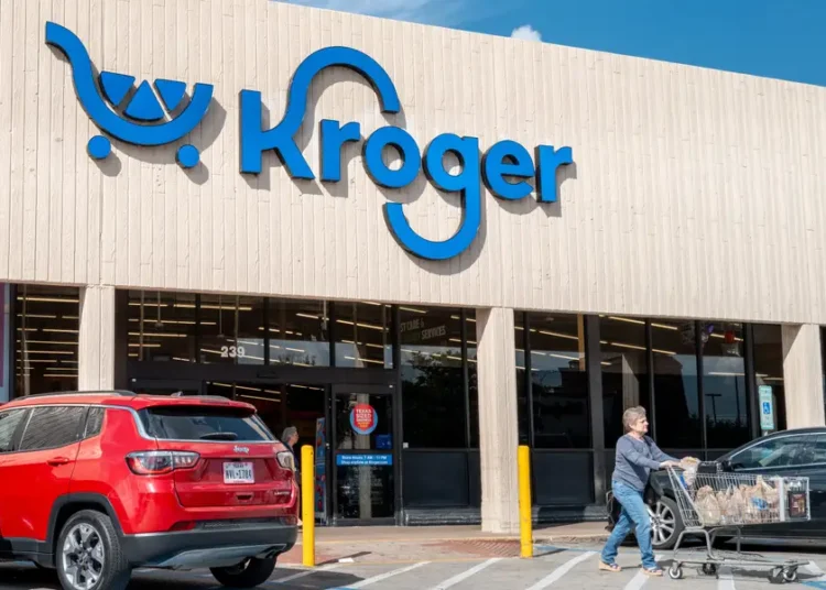 Kroger to cut 3,000 corporate employees over the next 3 years. Read the memo.