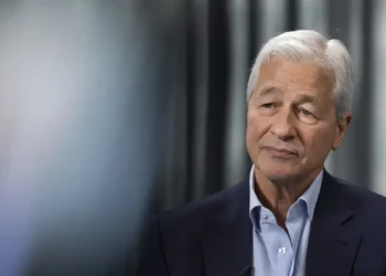Jamie Dimon says JPMorgan Chase is putting up gates to protect against ‘rogue agents’