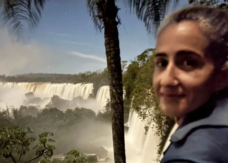 I’ve been to Iguazú Falls countless times. Seeing them under a full moon was something else.