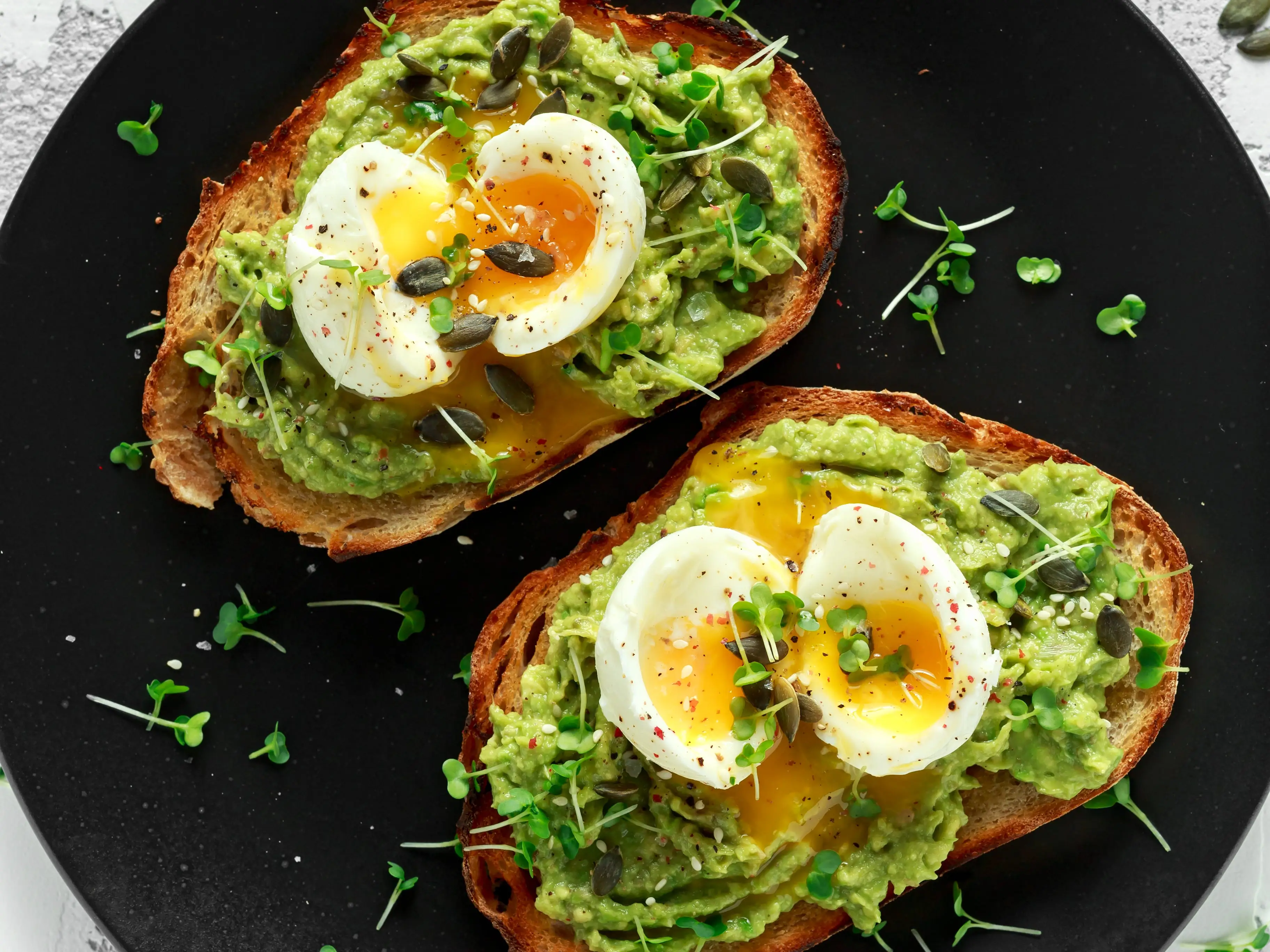 Avocado toast egg