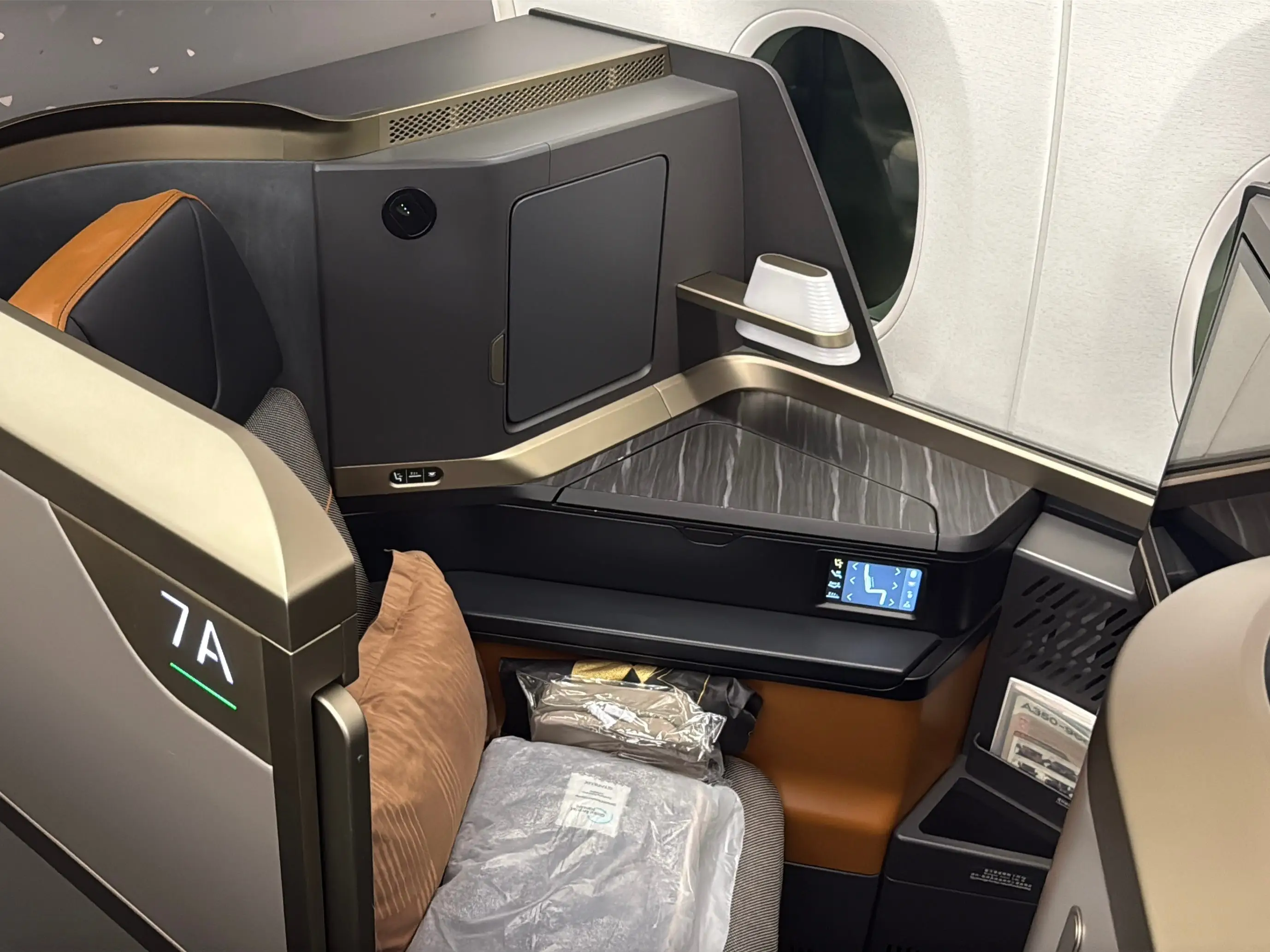 The Starlux business class seat.