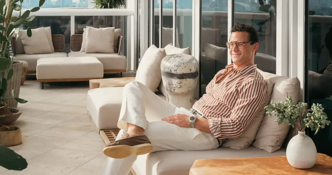 I’m an interior designer to the stars. Here are 5 affordable tips for making your home look more expensive.