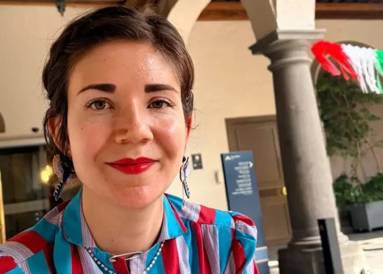I embraced girlboss culture in my 20s. It didn’t take long to realize I wanted out.