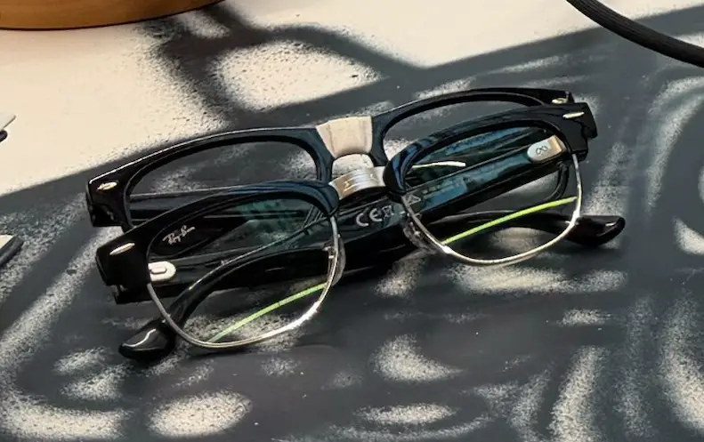 Two meta glasses
