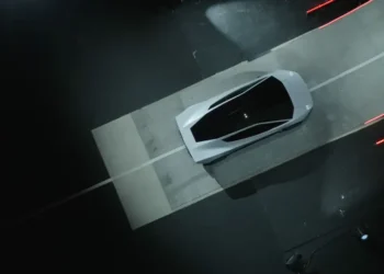 Elon Musk just unveiled a Tesla Roadster that flies — take a look