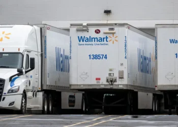 Walmart sees current diesel prices wiping out $2.9 billion tariff refund by end of 2027, Deutsche Bank says.