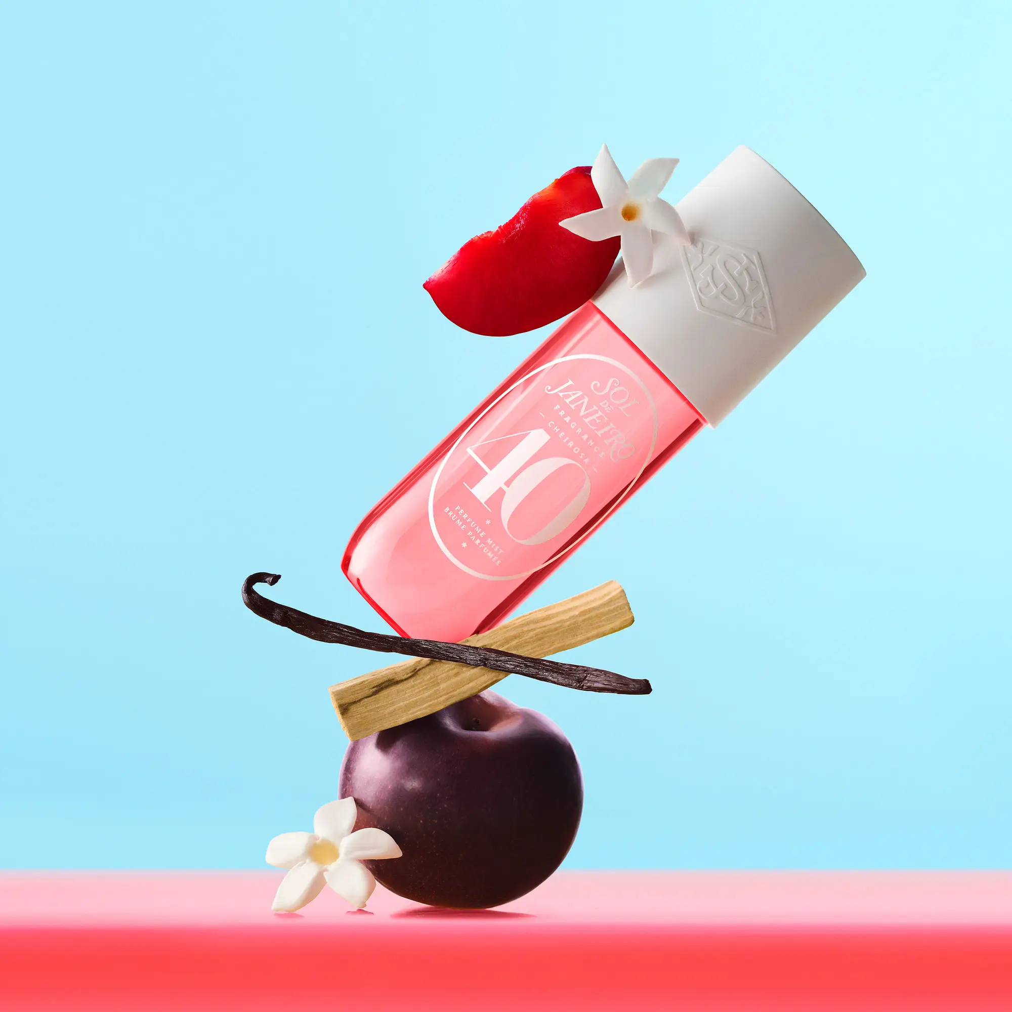 The Cheirosa 40 perfume mist from Sol de Janeiro.