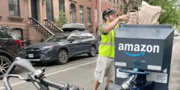 Shoppers turn to Amazon for fresh produce and seafood, helping it take market share from supermarkets