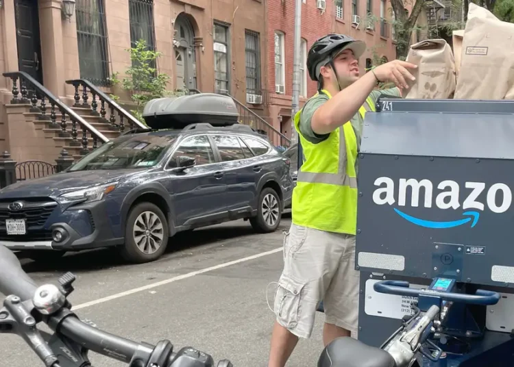 Shoppers turn to Amazon for fresh produce and seafood, helping it take market share from supermarkets